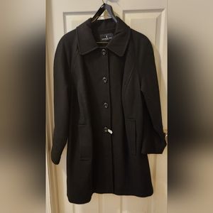 London Fog Black Coat. No size is listed in coat.
